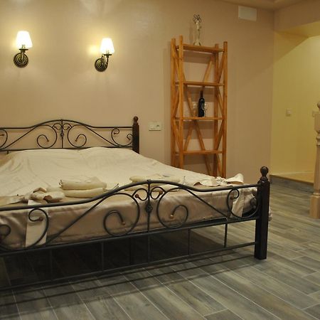 Odessa Comfort House Aparthotel Exteriör bild
