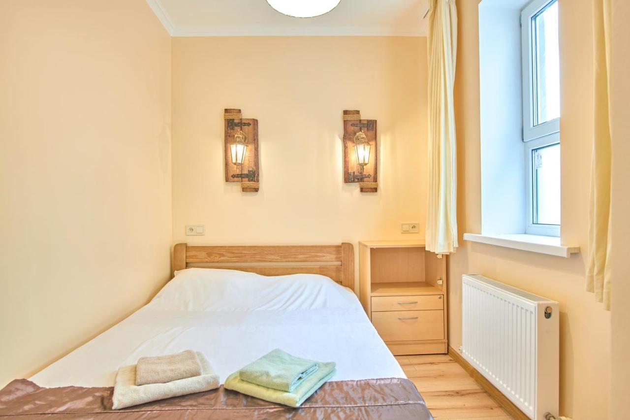 Odessa Comfort House Aparthotel Exteriör bild