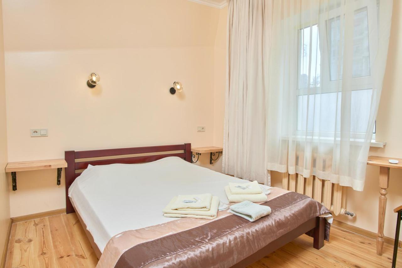 Odessa Comfort House Aparthotel Exteriör bild